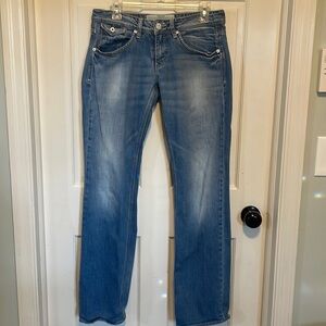 KUYICHI Candy-low lean shoecut in soft combed blue Stretch denim.Organic cotton